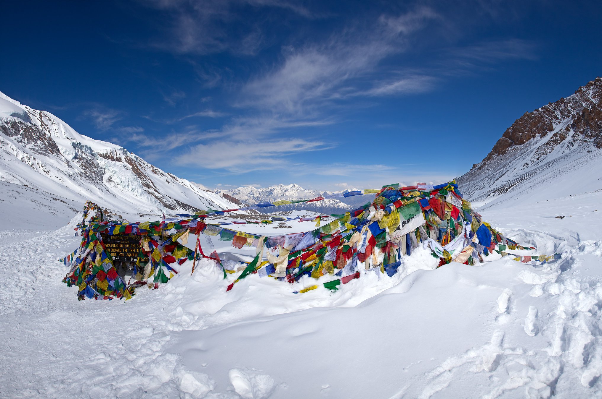 Exploring Nepal's Majestic Annapurna Region: Popular Trekking Routes and Trails 